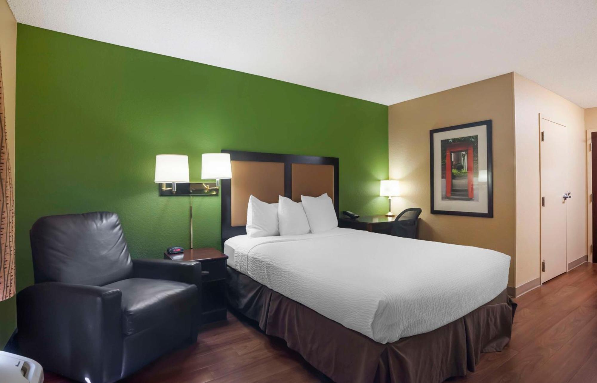 เอ็กซ์เทนด์ สเตย์ อเมริกา มิชชัน แวลเลย์ สเตเดียม Hotel ซานดิเอโก ภายนอก รูปภาพ