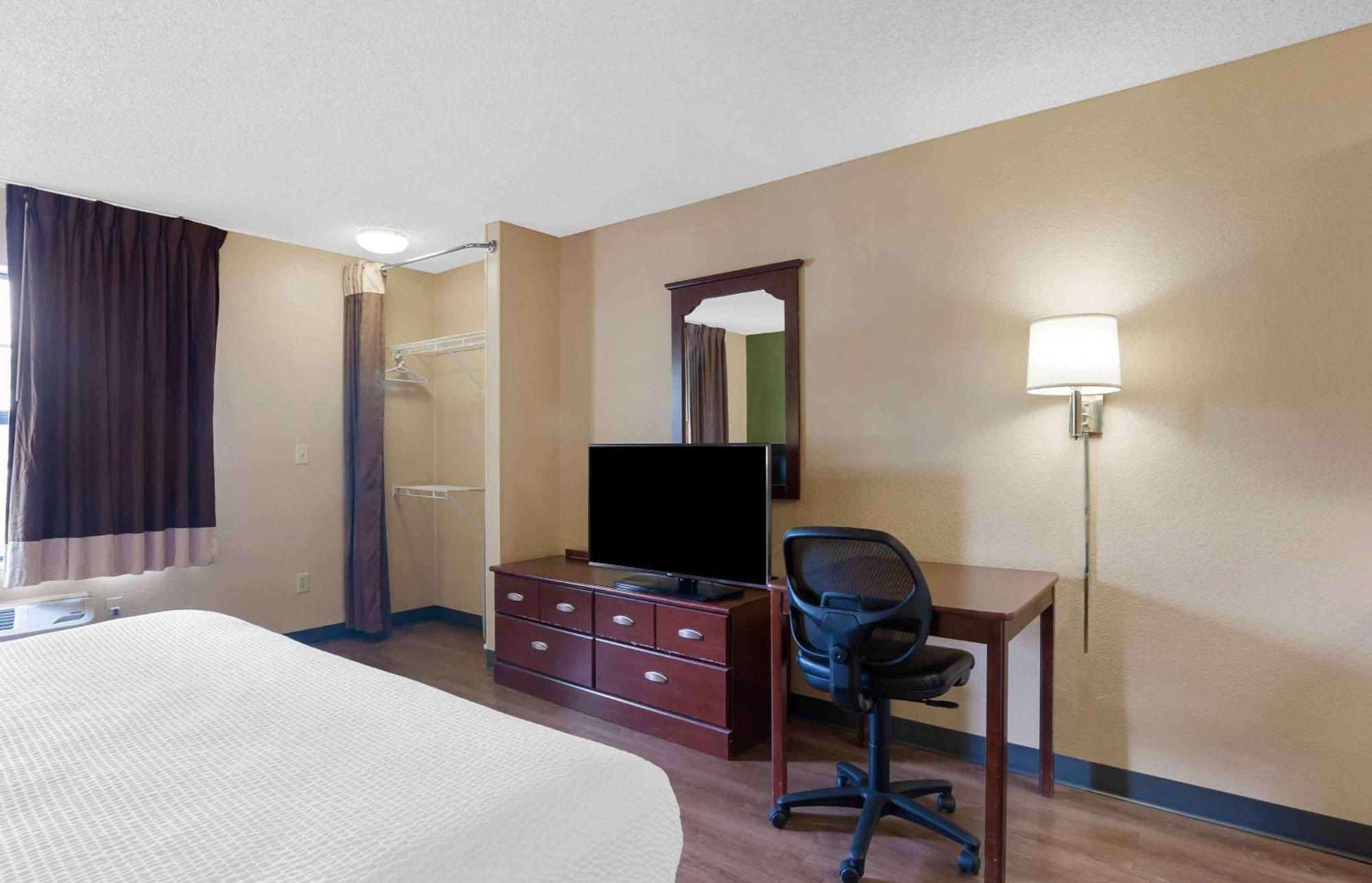 เอ็กซ์เทนด์ สเตย์ อเมริกา มิชชัน แวลเลย์ สเตเดียม Hotel ซานดิเอโก ภายนอก รูปภาพ